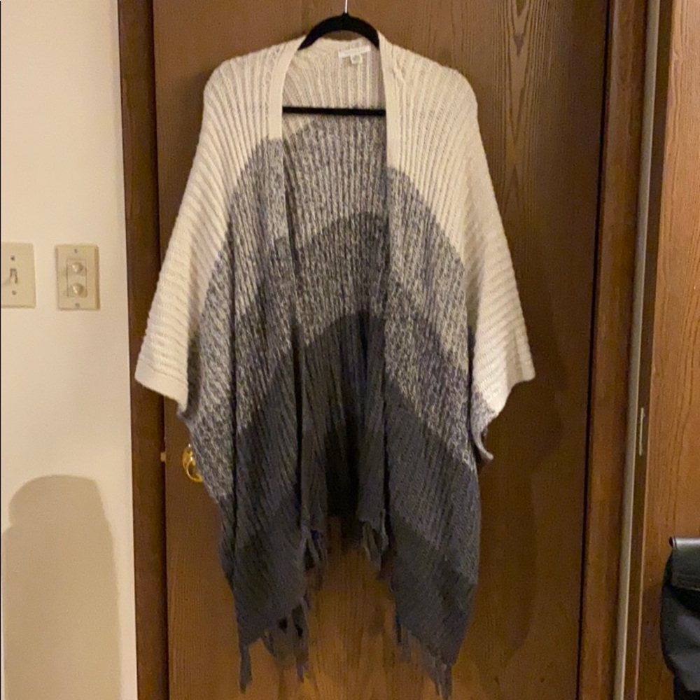 American Eagle Knit Wrap - image 1
